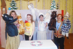 Театрализованное представление и кукольный спектакль «Колобок».