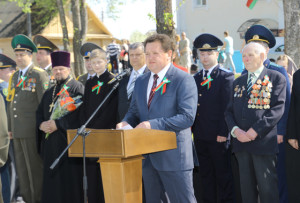 С Днём Победы жителей и гостей района поздравил И. И. Маркович.