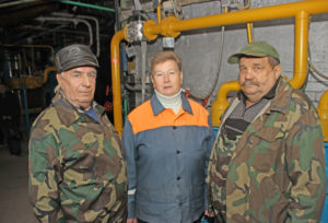 Работники котельной (слева направо): П. В. Петрашкевич, О. В. Максимович, П. Ч. Рыжий.