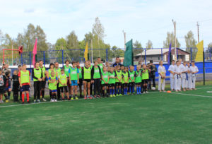 Новую площадку опробовали спортивные семьи района, воспитанники ДЮСШ и СК "Витязь".